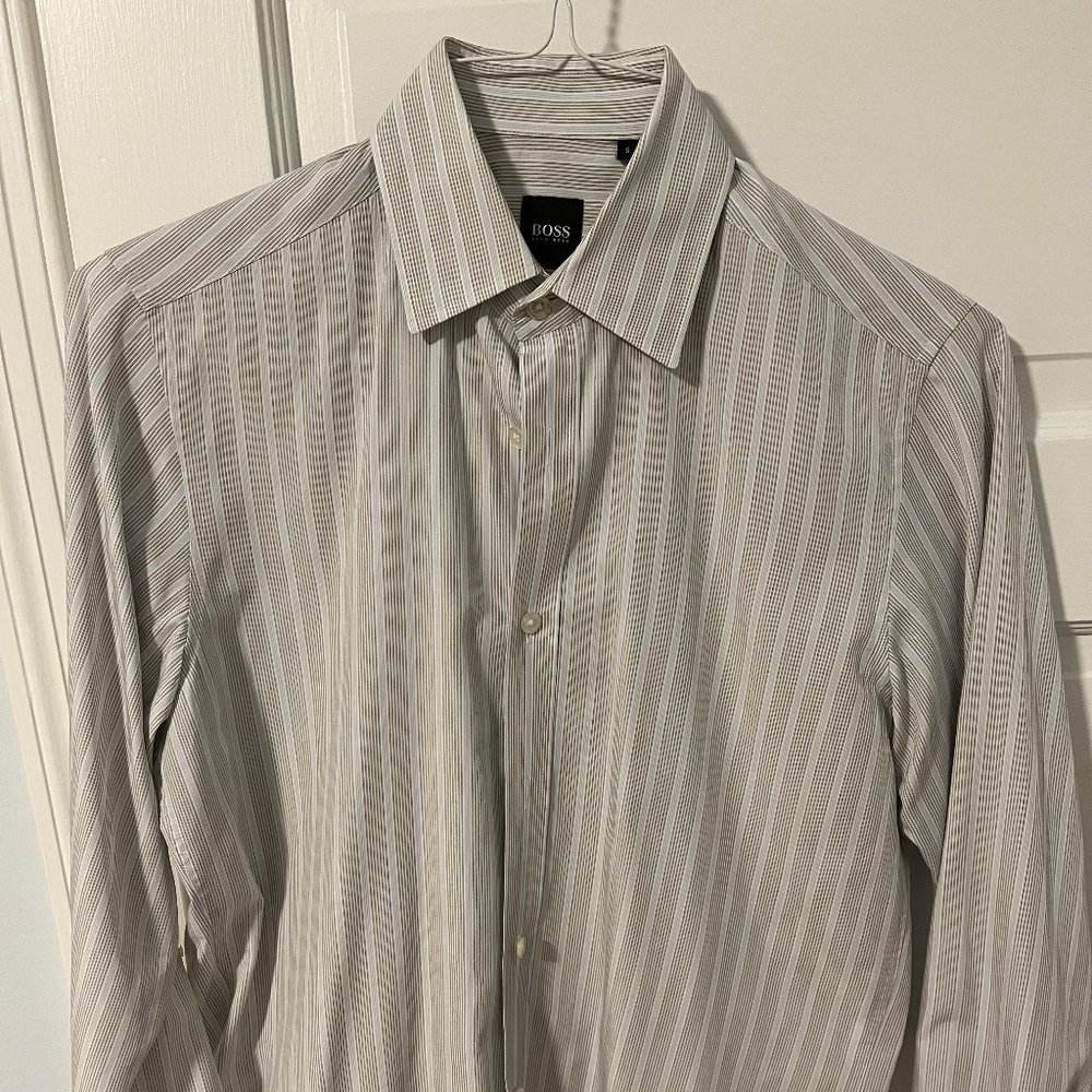 Men's Boss by Hugo Boss Striped Long Sleeve Button Down Shirt Size Small (S)